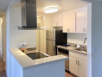 575 W. Hacienda Avenue Studio-2 Beds Apartment for Rent - Photo Gallery 6