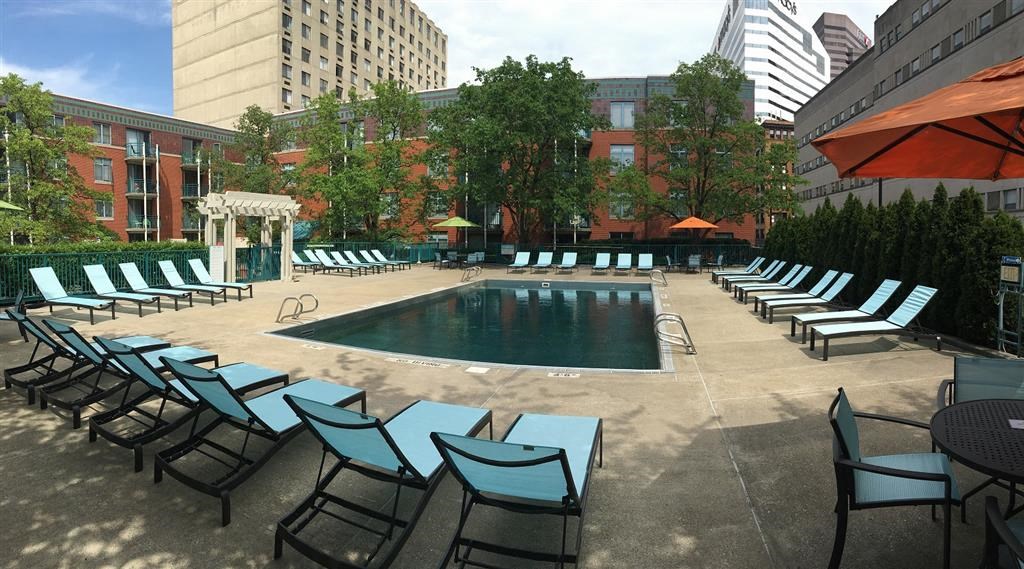 Swimming Pool With Lounge Chairs at Gramercy on Garfield, Cincinnati, Ohio