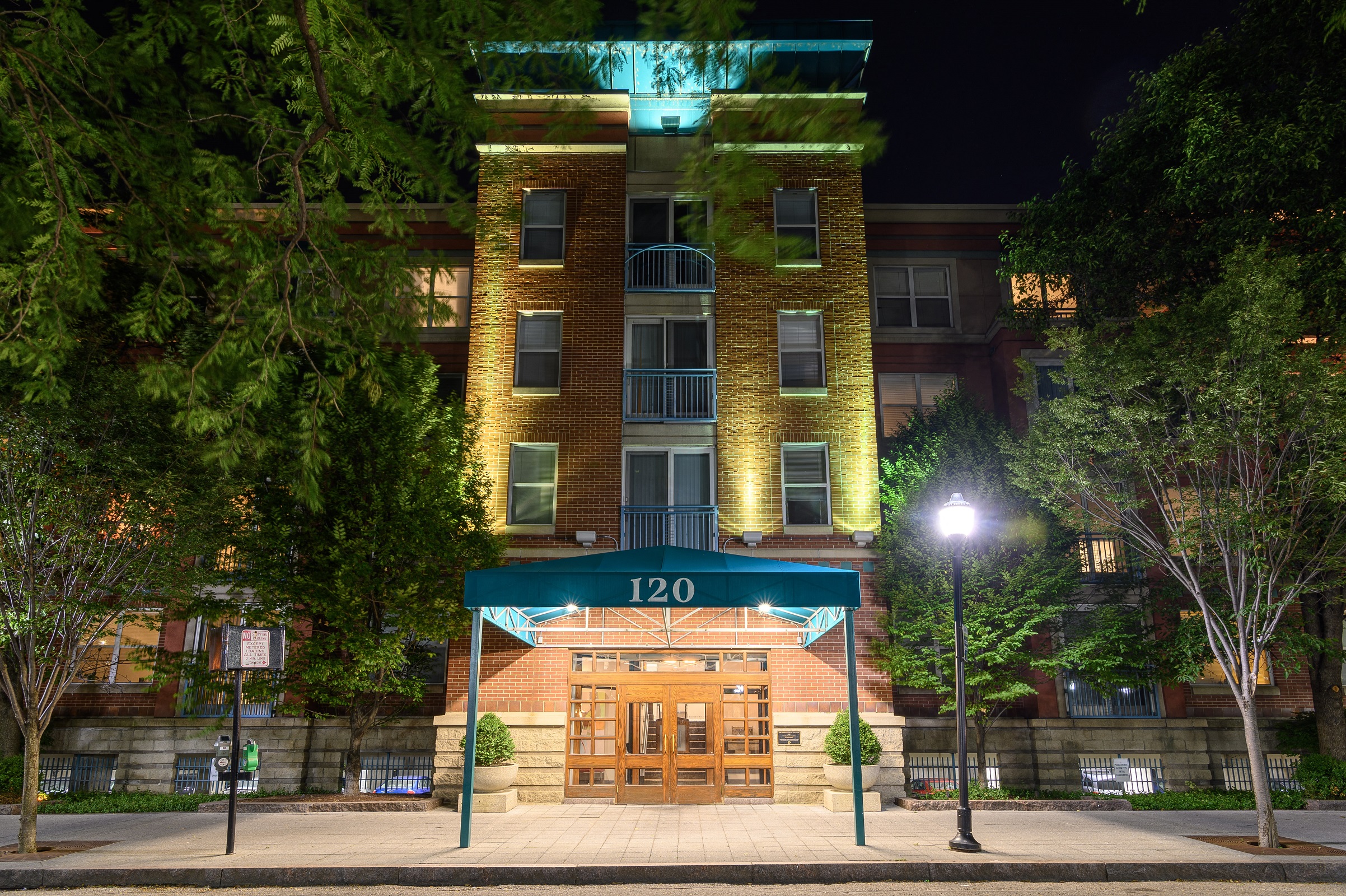 Greenwich on The Park Apartments in Cincinnati, OH