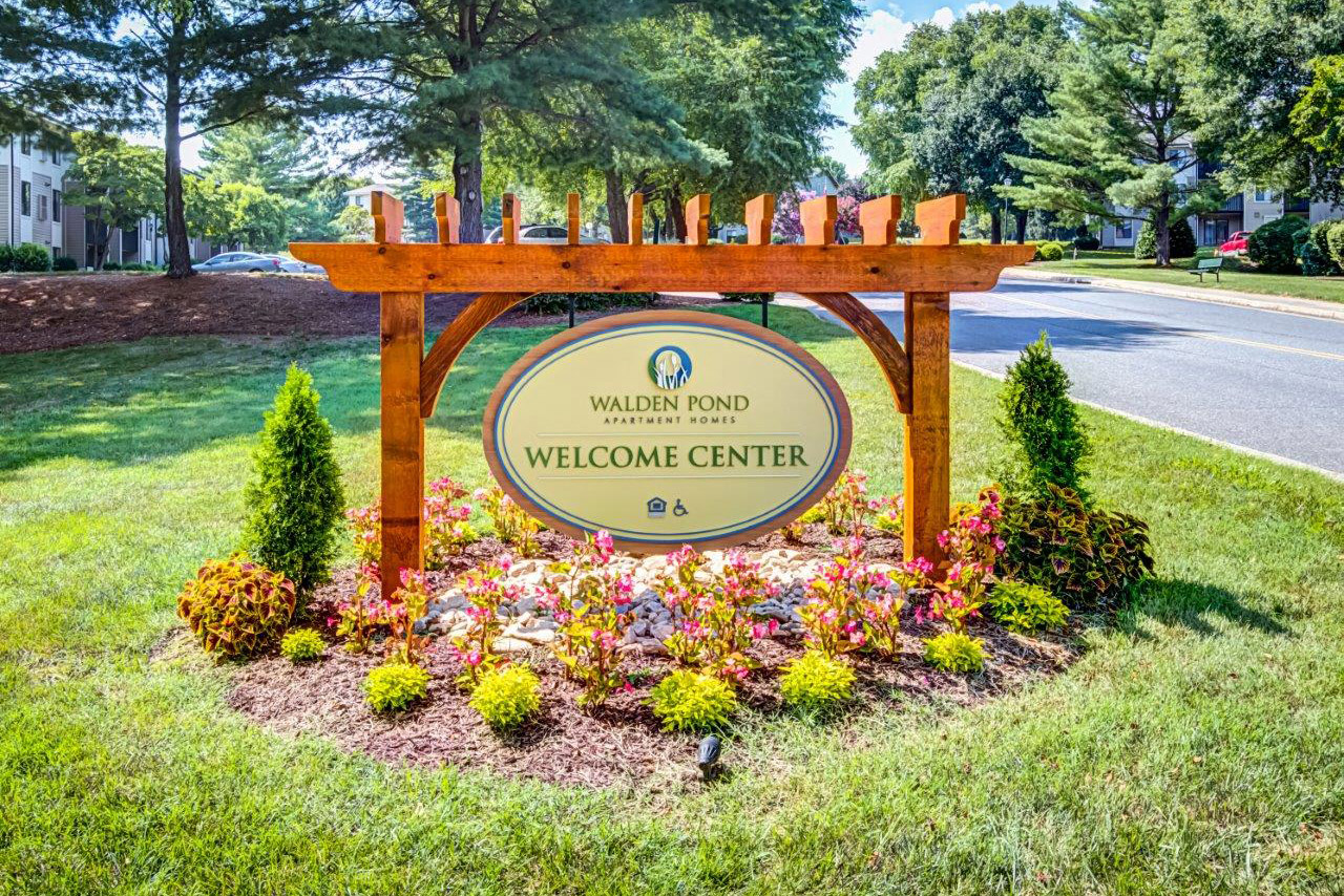 Walden Pond Apartment Homes, 1400-A Weeping Willow Dr., Lynchburg, VA