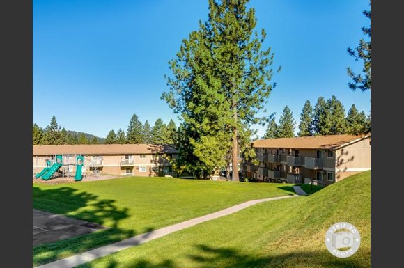 Rosewood Club Apartments 401 E Magnesium Road Spokane