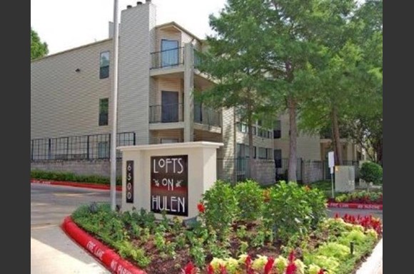 Lofts on Hulen Apartments, 6500 Hulen Bend Boulevard, Fort Worth, TX