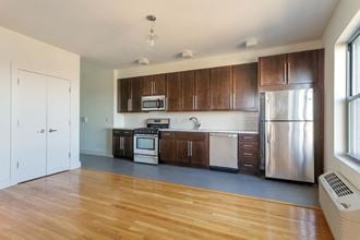 366 Westside Ave Studio-2 Beds Apartment for Rent - Photo Gallery 4