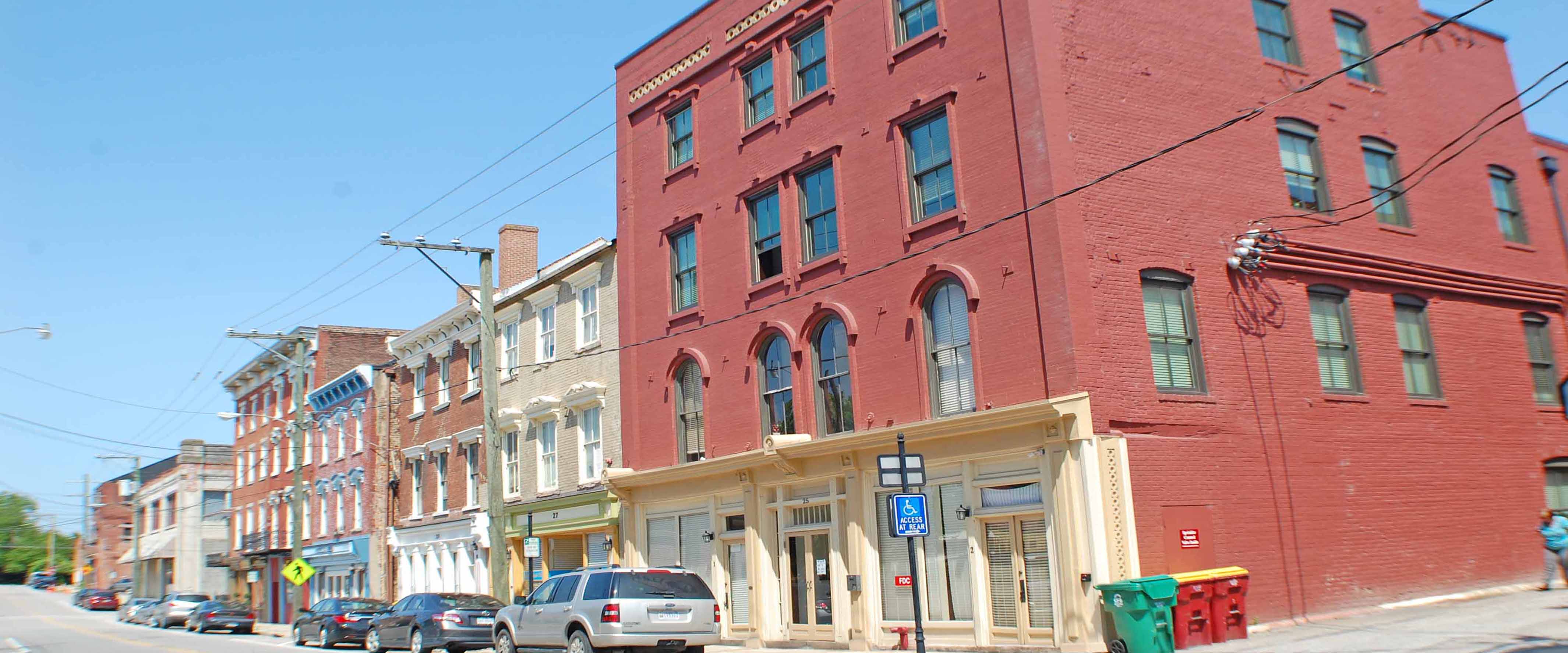 Plaza At Bank Street Apartments In Petersburg Va