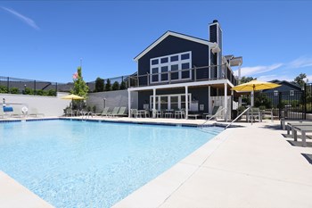 2372 Mallard Lane 2-3 Beds Apartment for Rent - Photo Gallery 2