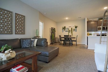 551 Shelbourne Lane 1-3 Beds Apartment for Rent - Photo Gallery 5