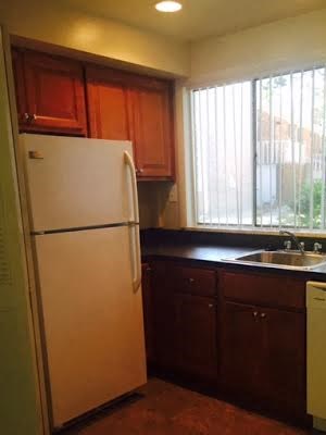 Fully Equipped Kitchens 6272 67th Court Studio-3 Beds Apartment, Townhouse for Rent - Photo Gallery