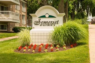 Welcome to Somerset Apartments