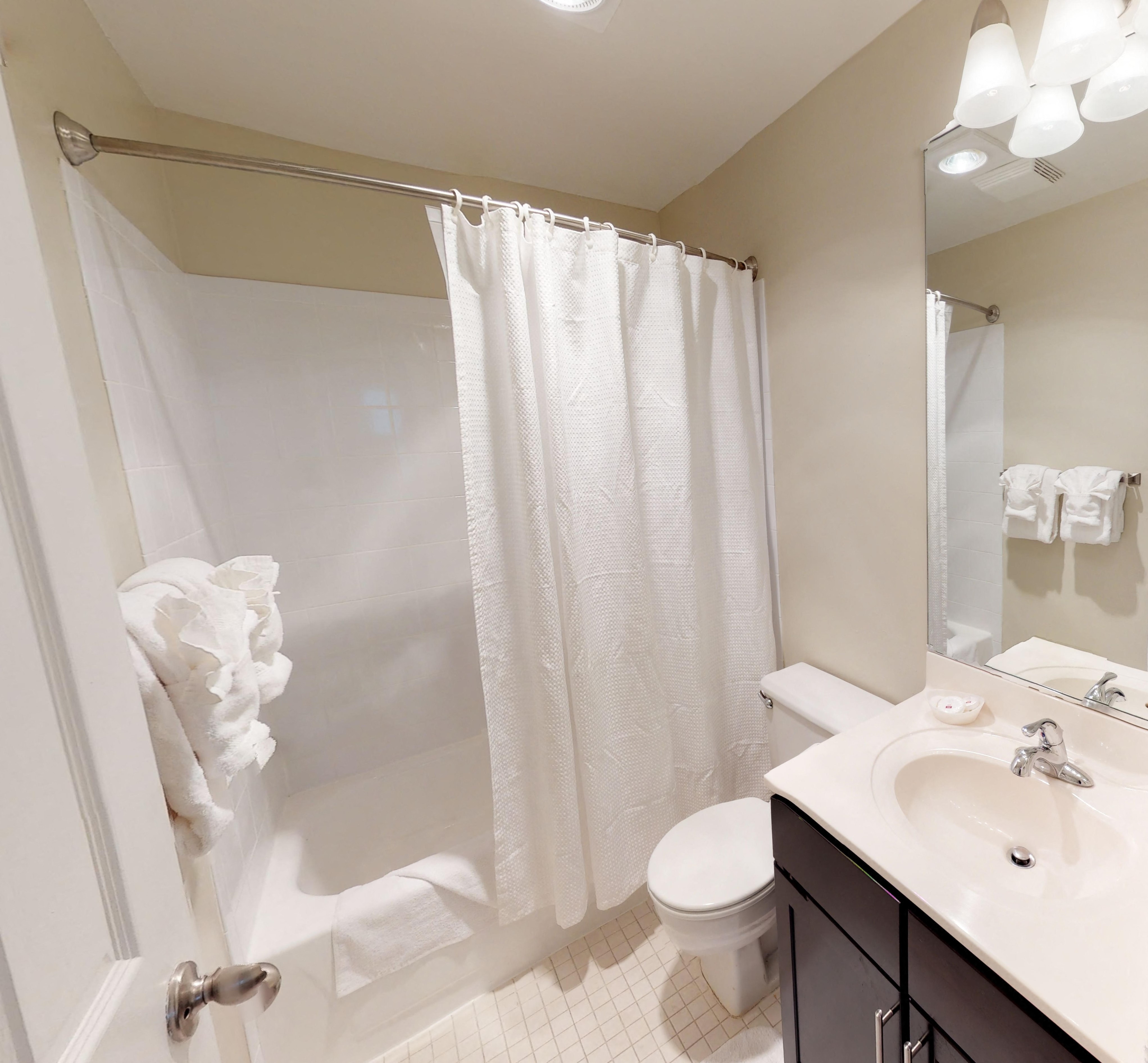 The Calvert - Bathroom