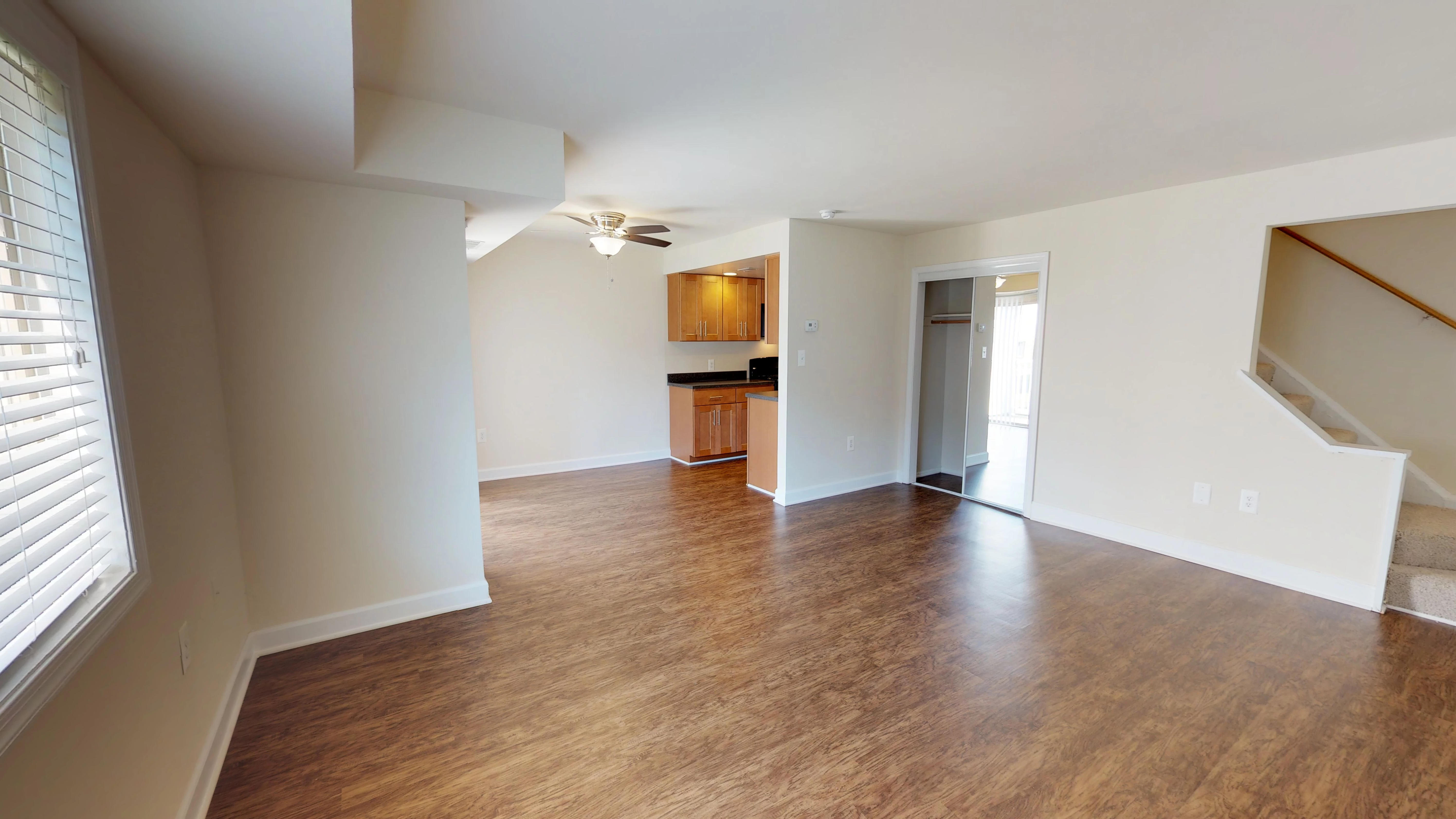Woodland Grove Apartment Rentals in Laurel, MD