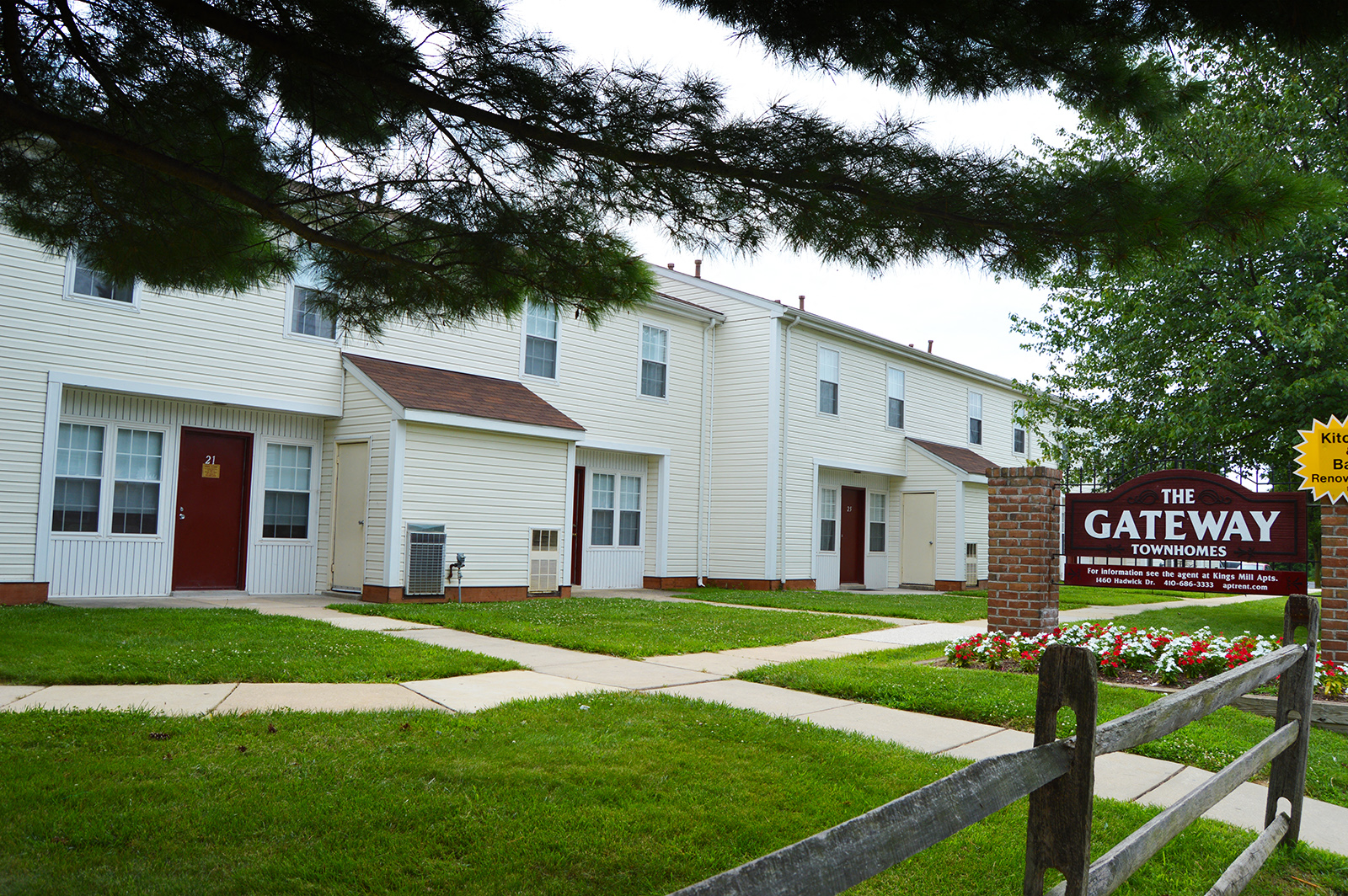 Property Signage at Kings Mill Apartments and Townhomes, Essex, Maryland