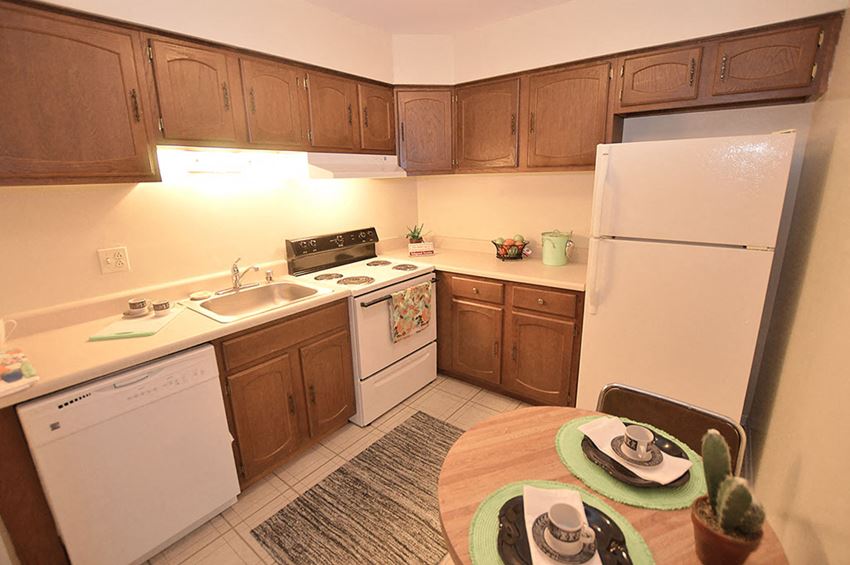 Tall Oaks Apartments, 6612 Way, Parkville, MD RENTCafé