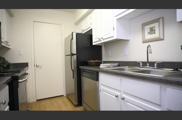 Trailside at Hermosa Pointe Apartments, 10002 N 7TH ST, PHOENIX, AZ