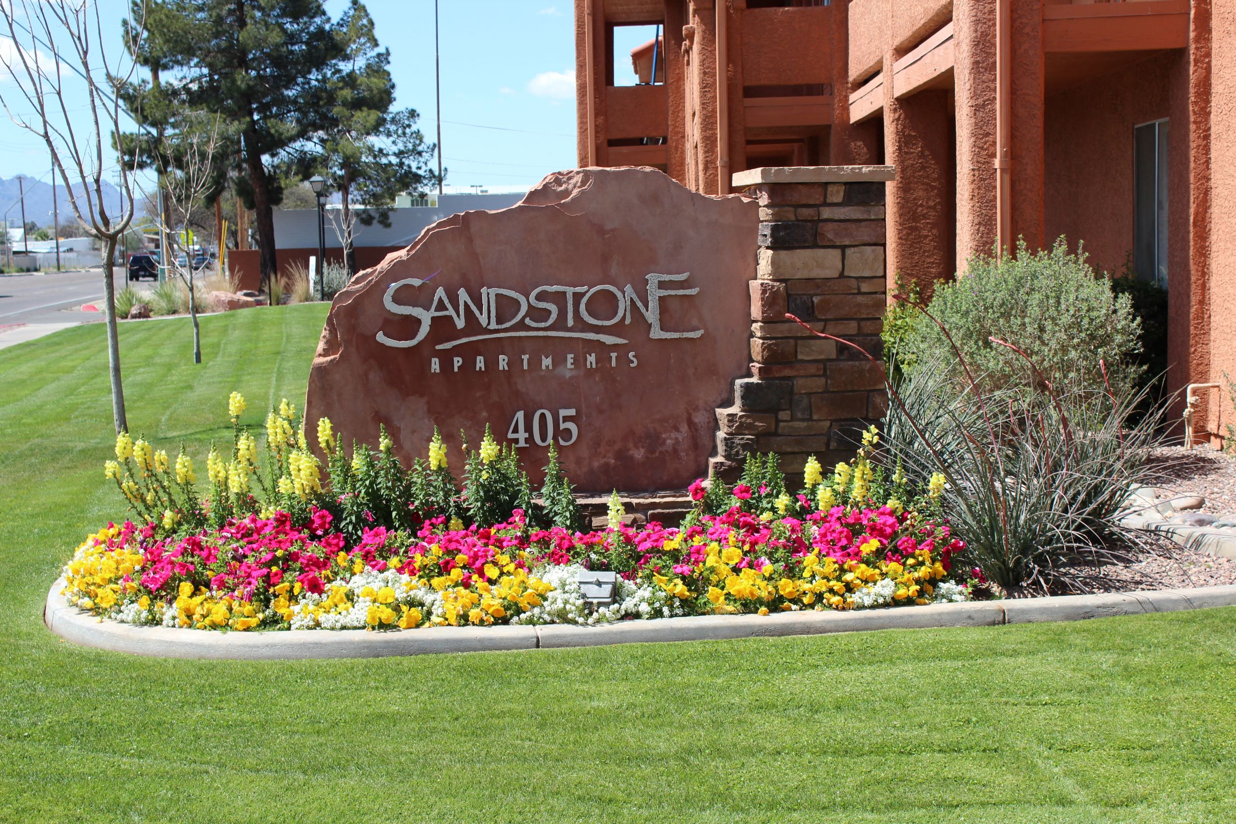 Sandstone Apartments, 405 East Prince Road, Tucson, AZ RentCafe