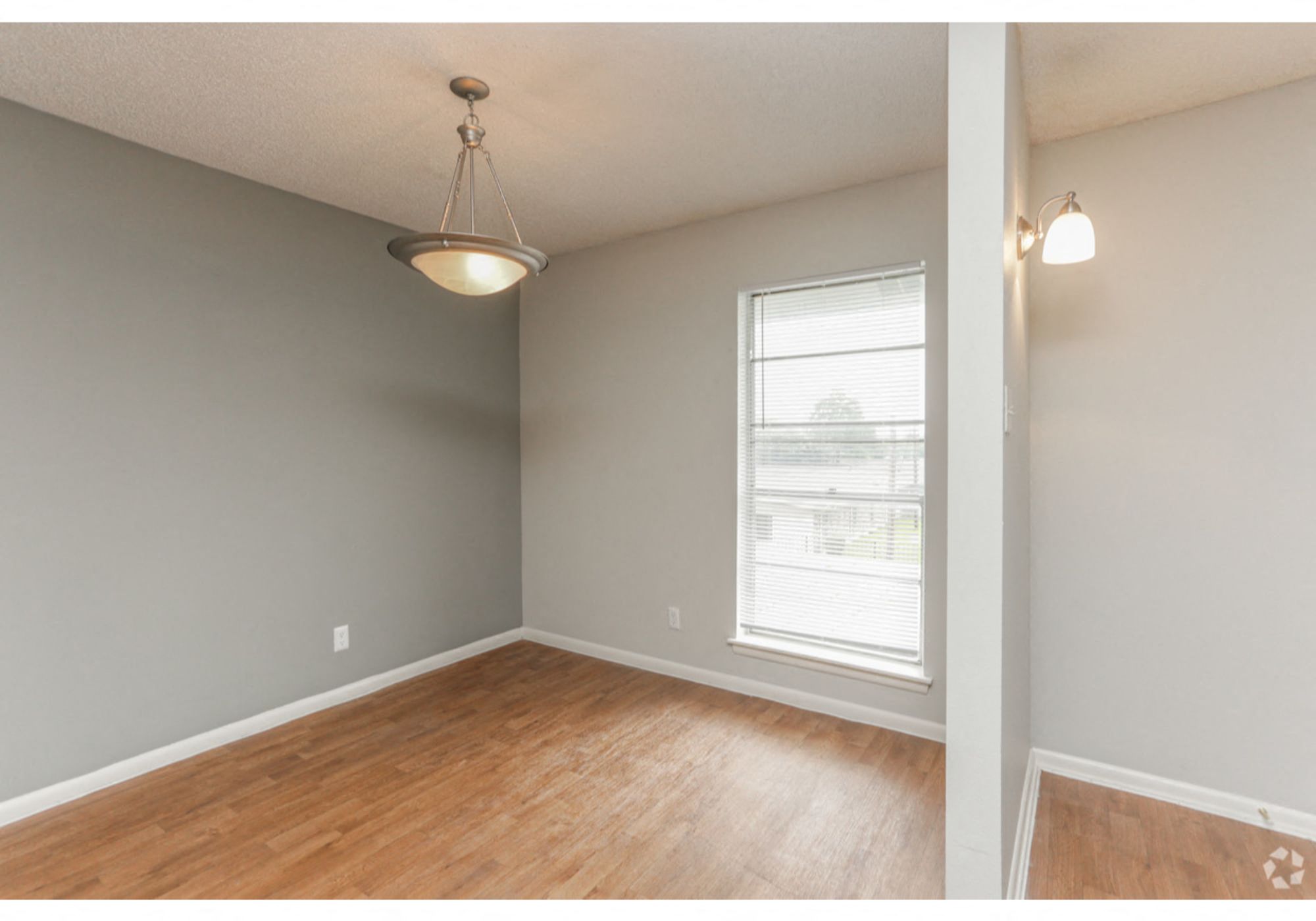 Riverstone Apartment Homes