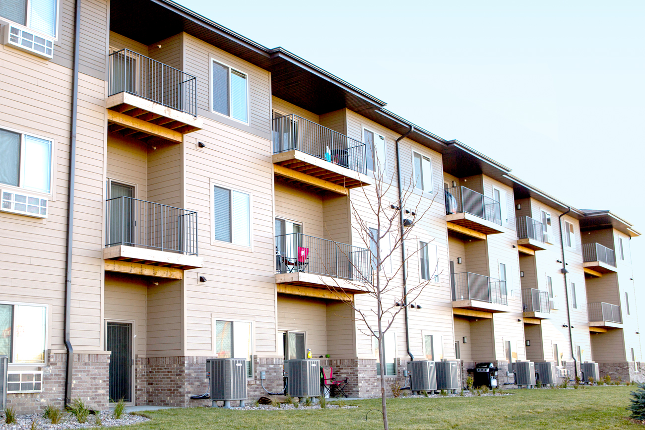 Photos and Video of Sterling Apartments at Grand Island, The in Grand