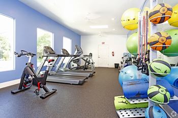 Fitness Center l Academy Lane Apartments in Davis CA 