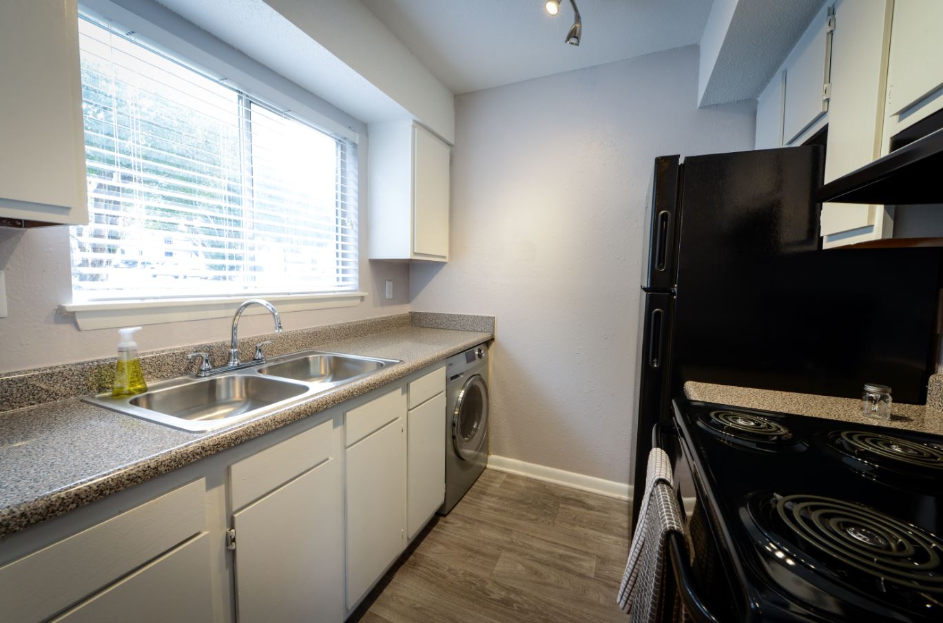 Foxfire Apartments 1400 Wyldewood Road Durham Nc Rentcafe