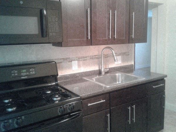 263 Bloomfield Ave 1-2 Beds Apartment for Rent - Photo Gallery 1