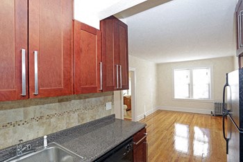 64 Park Avenue Studio-2 Beds Apartment for Rent - Photo Gallery 6