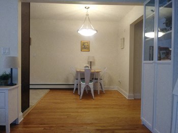 1 Pikeview Lane 1-2 Beds Apartment for Rent - Photo Gallery 2