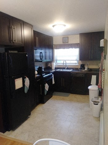 1 Pikeview Lane 1-2 Beds Apartment for Rent - Photo Gallery 3
