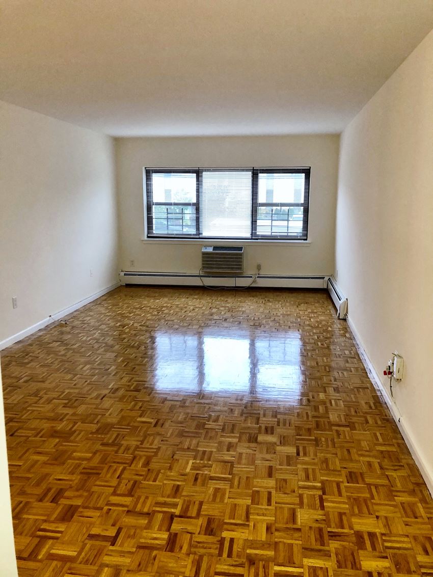 390 Prospect Avenue Studio-2 Beds Apartment for Rent - Photo Gallery