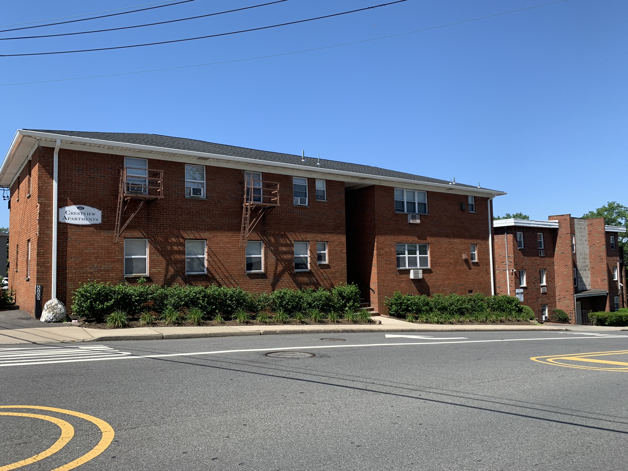 Crestview Gardens Apartments, 669 Joralemon Street, Belleville, NJ