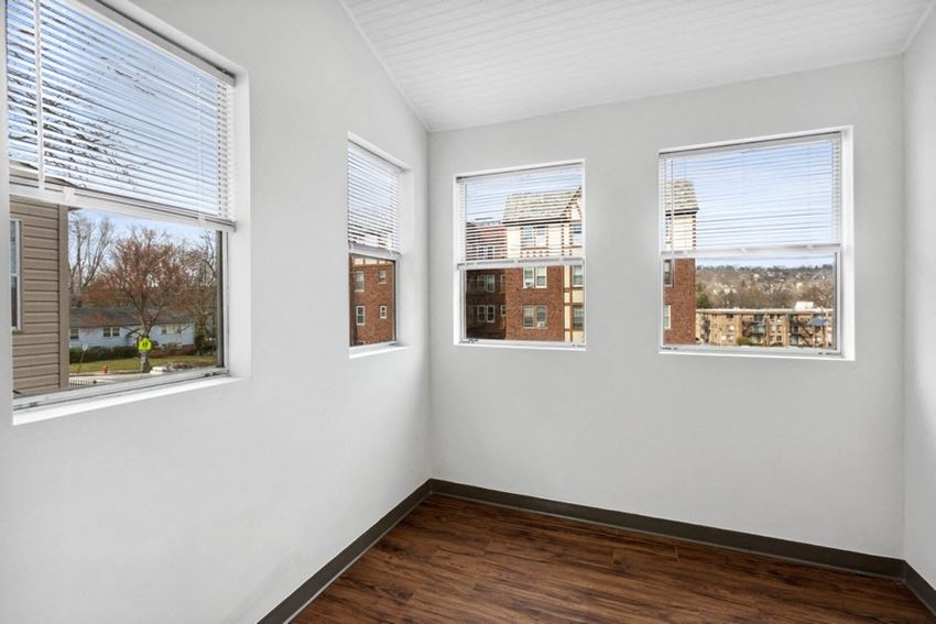 Scotland Park Apartments, 764 Scotland Rd., Orange, NJ RentCafe