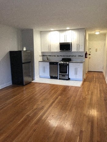 113-117 Vose Avenue Studio-1 Bed Apartment for Rent - Photo Gallery 2
