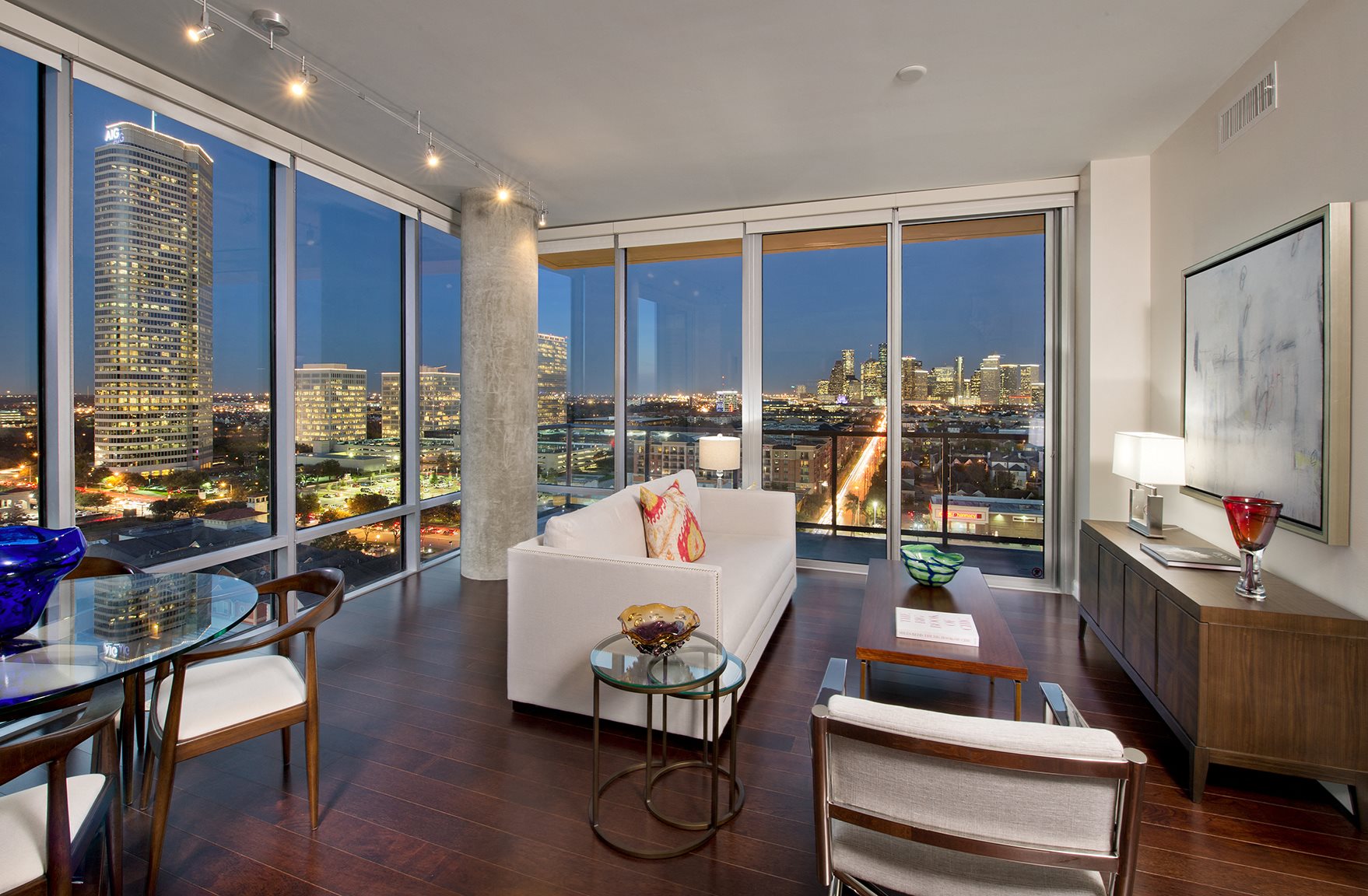 The Sovereign At Regent Square Luxury Apartments In