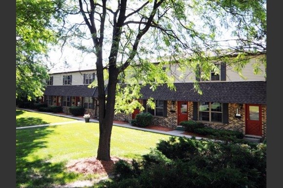 Cambria Townhomes 1530 Cambria Drive East Lansing Mi Rentcafe