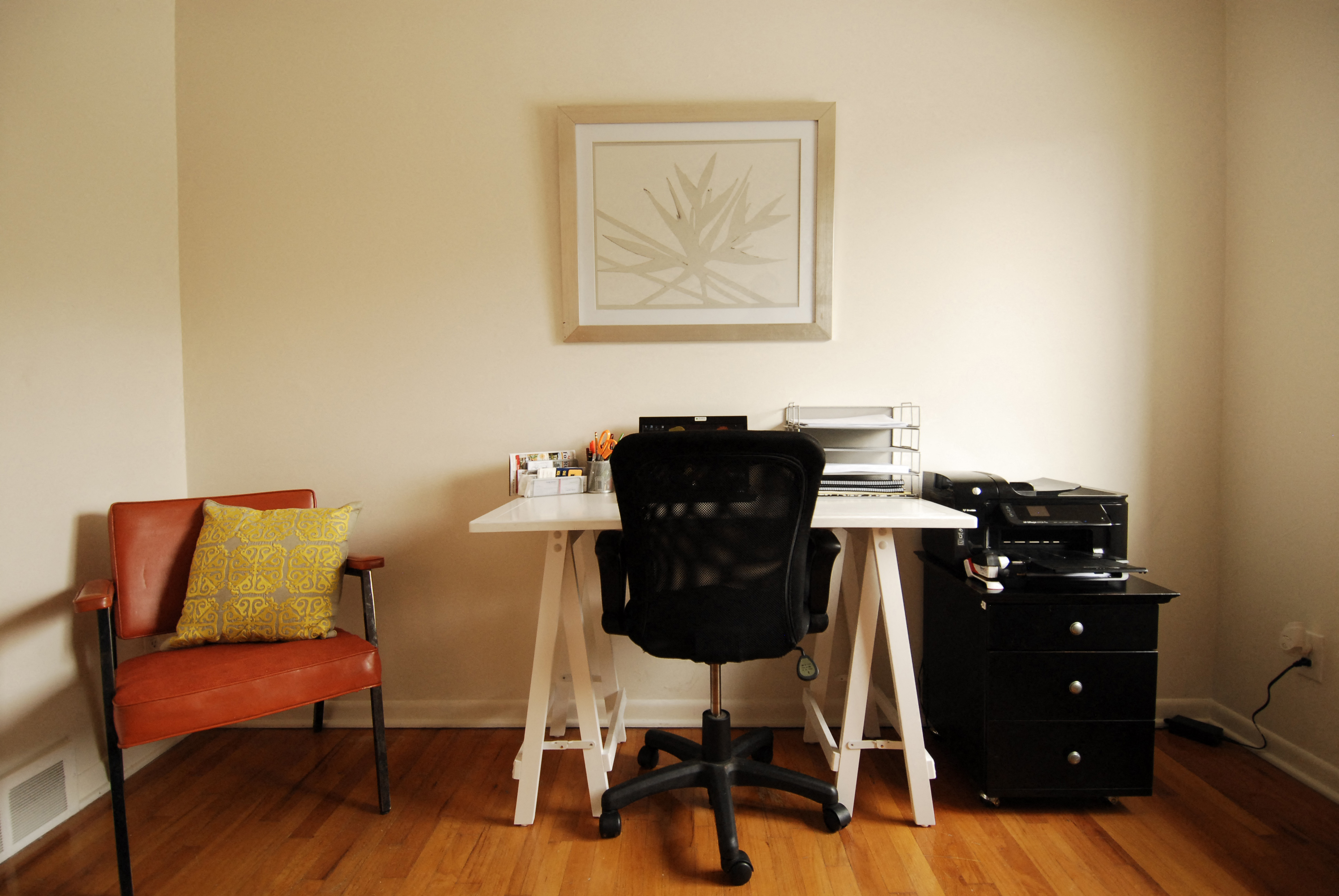 Holiday Townhomes Apartments in Lansing, MI