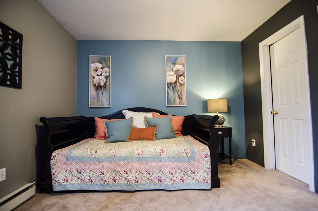 Spacious bedroom at Mason Hills Apartments in Mason, MI