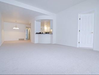1275 Oakridge Ave. 2 Beds Apartment for Rent