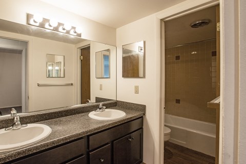 East Lansing Apartments Near Michigan State University | Americana B Apartments