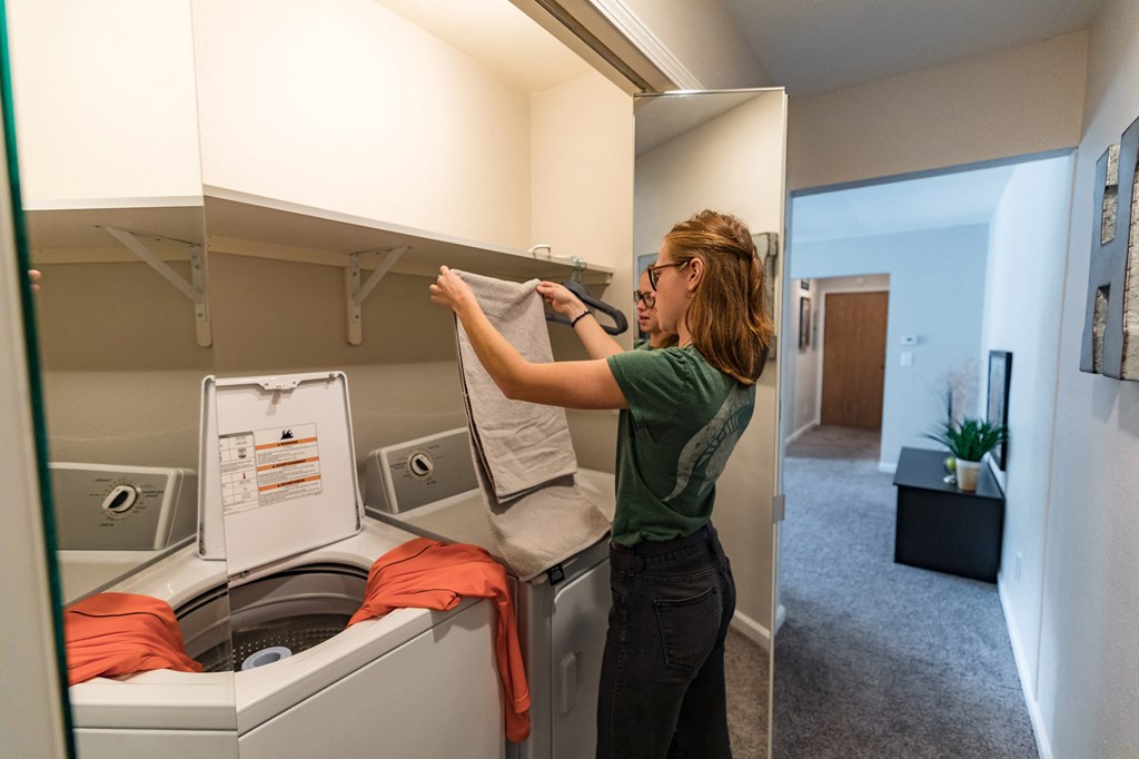 Spacious Living room in East Lansing Apartments near Michigan State University | Beechwood