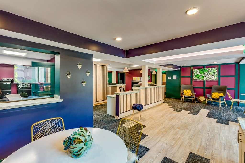 Leasing office in East Lansing Apartments near Michigan State University | Capitol Villa Apartments near MSU