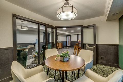 Spacious Kitchen in East Lansing Apartments near Michigan State University | Glenwood