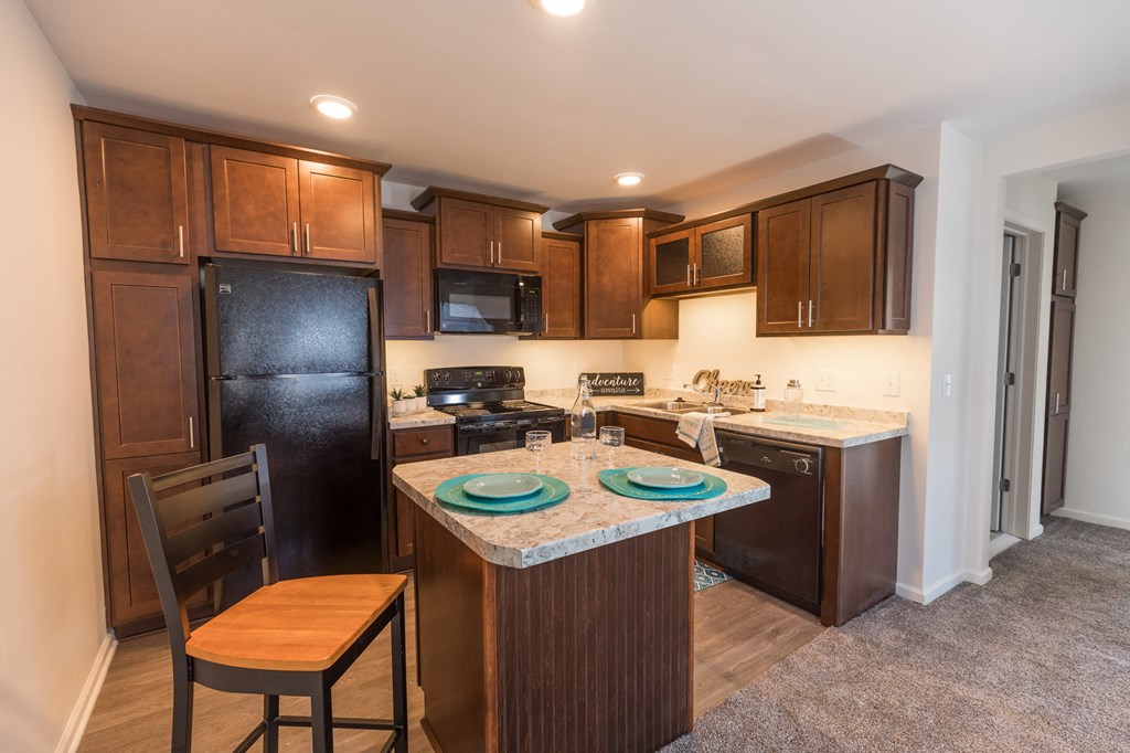 Spacious Kitchen in East Lansing Apartments near Michigan State University | North Pointe