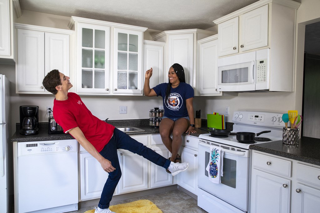 Townhomes near Michigan State University | Oakbrook Townhomes