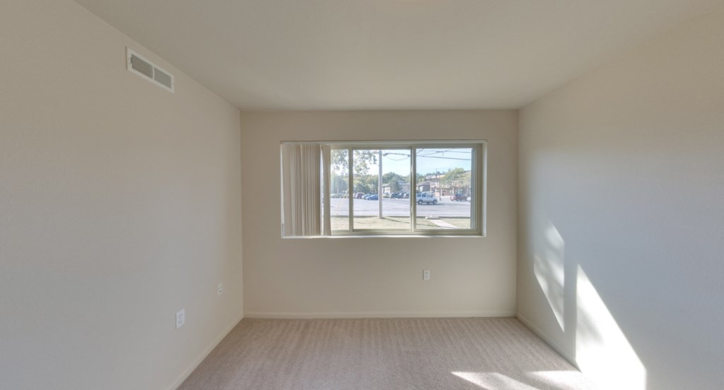 Spacious bedrooms in East Lansing Apartments near Michigan State University | Old Canton