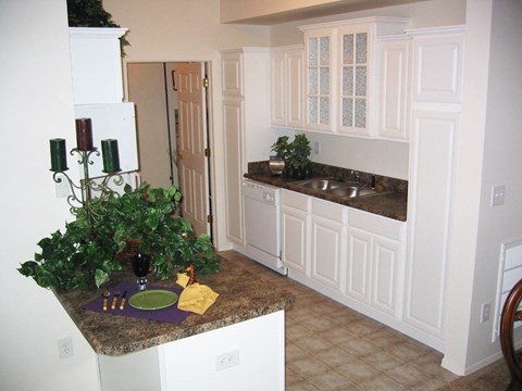 Apartments in East Lansing | Olde Farm II