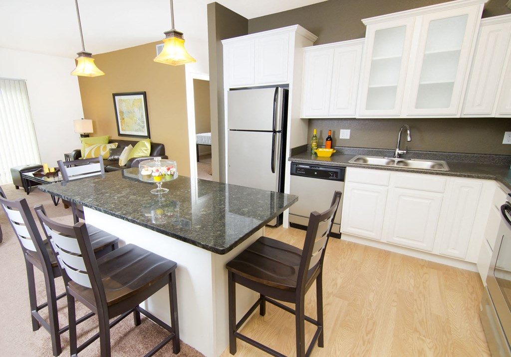 Spacious Kitchen in East Lansing Apartments near Michigan State University | Waterbury Place