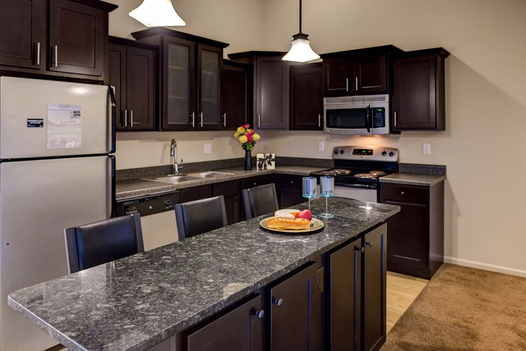 Spacious Kitchen in East Lansing Apartments near Michigan State University | Waterbury Place