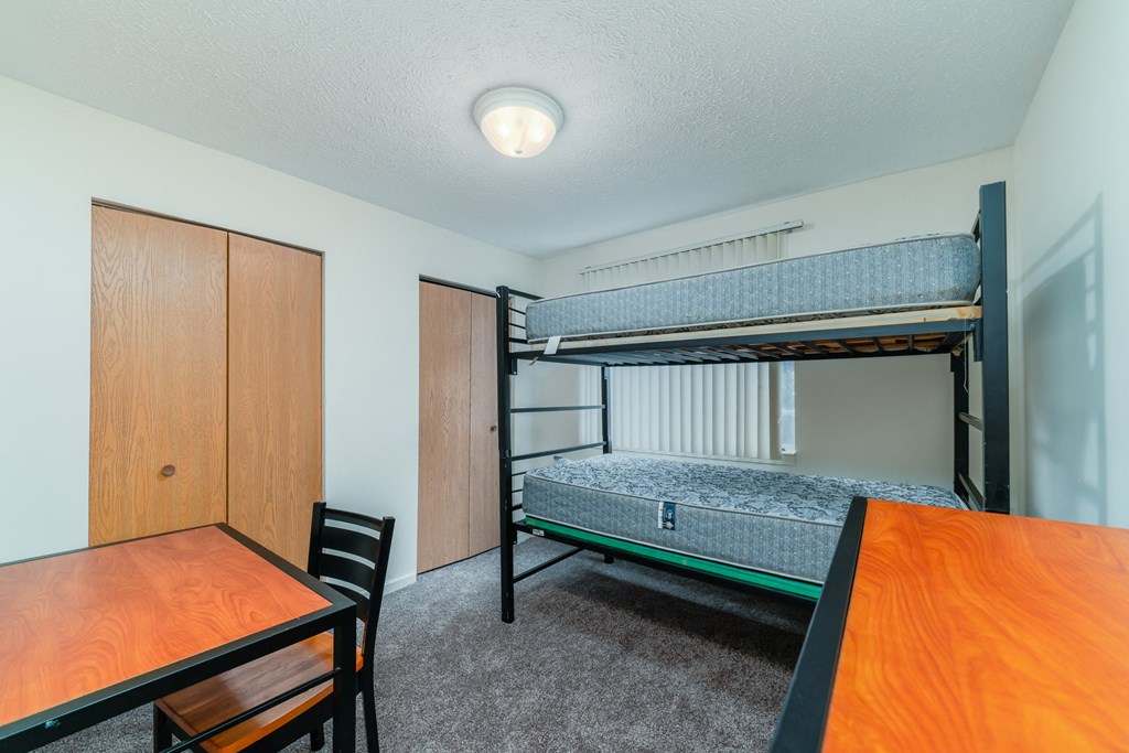 Spacious bedrooms in East Lansing Apartments near Michigan State University | Waters Edge