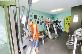 East Lansing Apartments near Michigan State University | Woodbrook Village Apartments