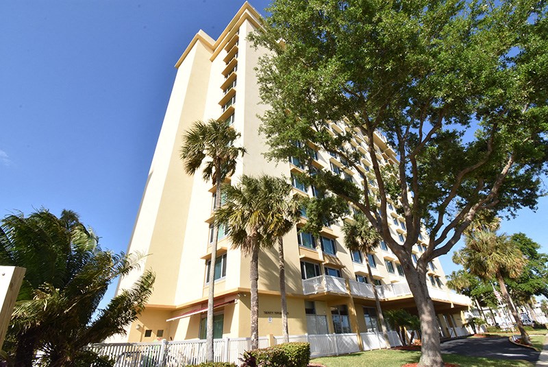 the building in which the hotel is located