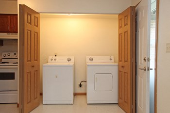 5301/5307 SW 9th Street 1-3 Beds Apartment, Duplex/Triplex, Affordable for Rent - Photo Gallery 5