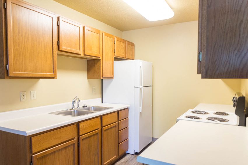 607 15th St 2-3 Beds Apartment, Affordable for Rent - Photo Gallery